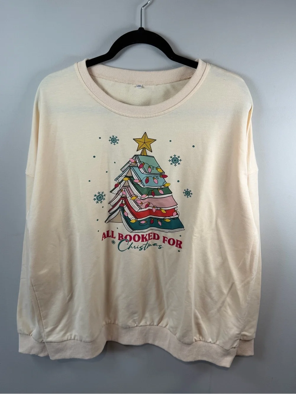 All Booked For Christmas Women’s Graphic Sweatshirt Cream Size 2XL